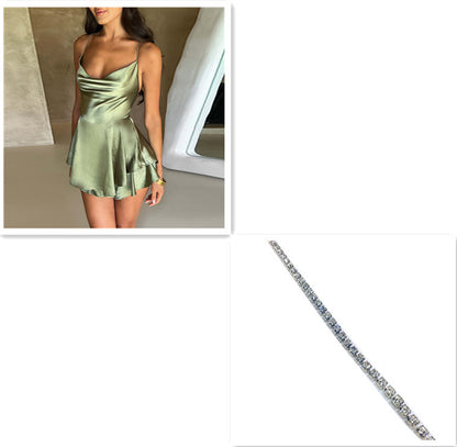 Robe Courte Elégante